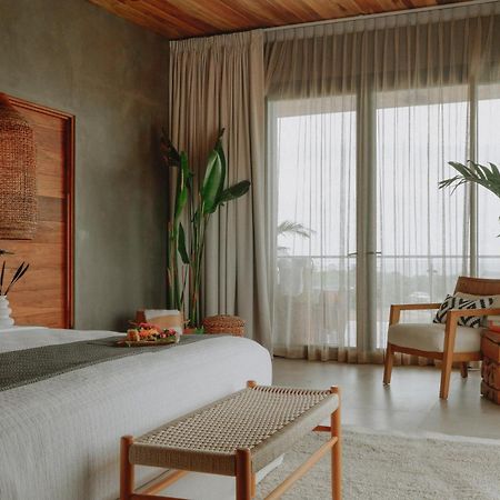 Surf Synergy All-Inclusive Surf Retreat Jacó Eksteriør billede
