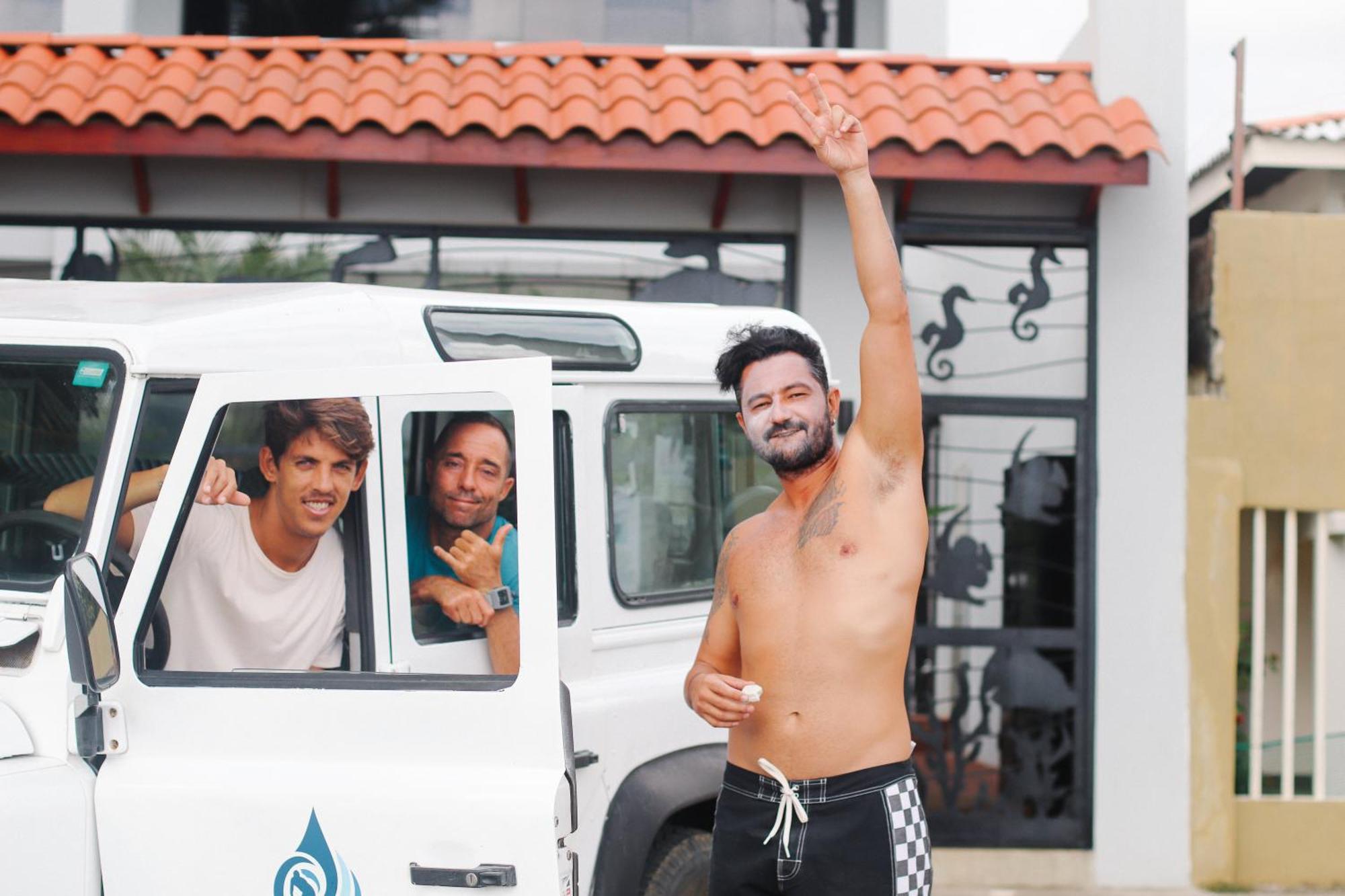 Surf Synergy All-Inclusive Surf Retreat Jacó Eksteriør billede