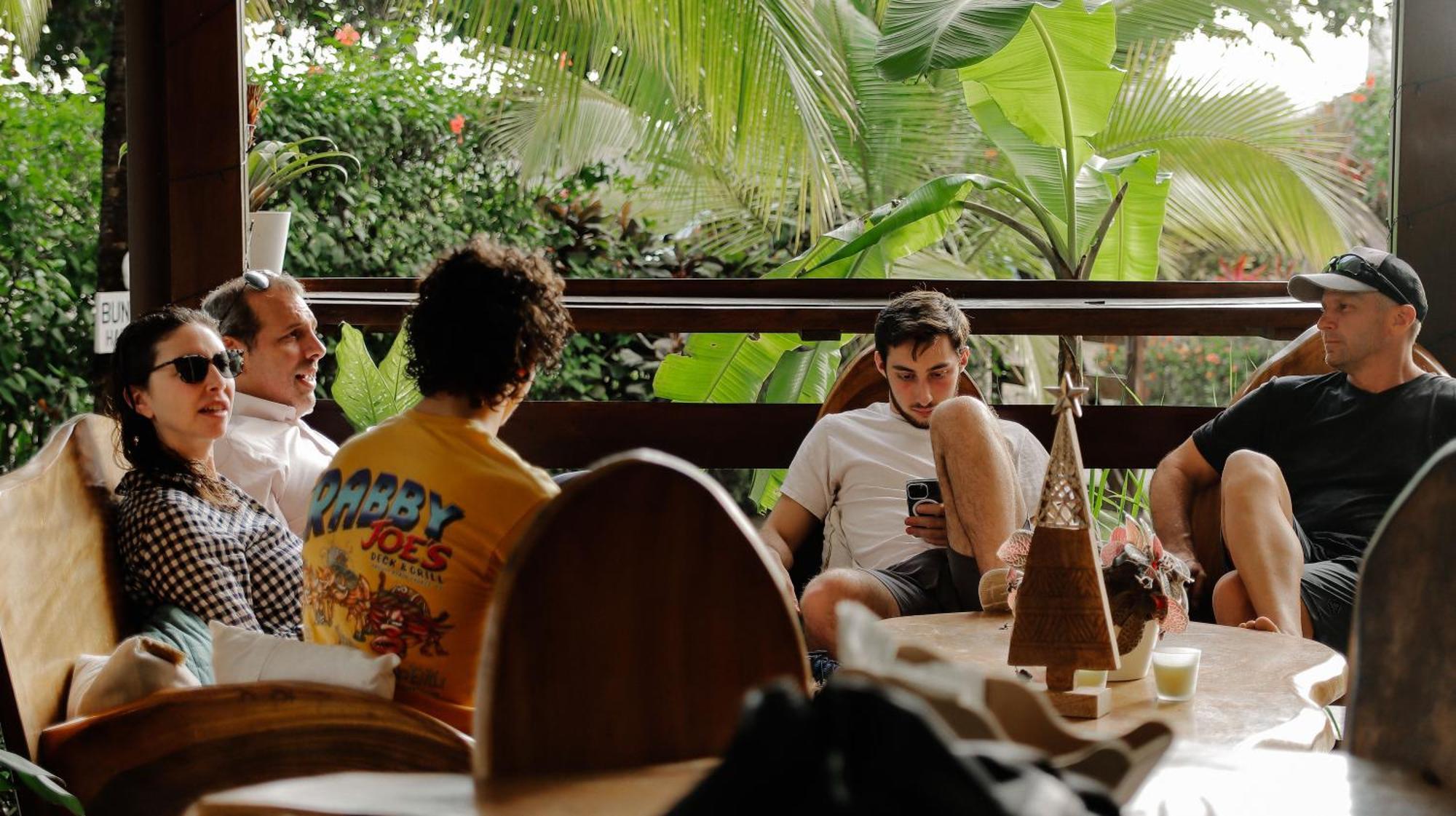 Surf Synergy All-Inclusive Surf Retreat Jacó Eksteriør billede